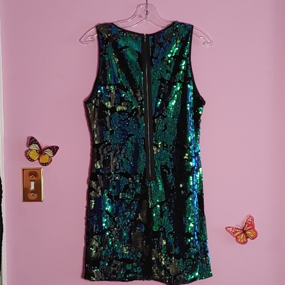 Edgy short mini sleeveless dress NWOT - Picture 3 of 6